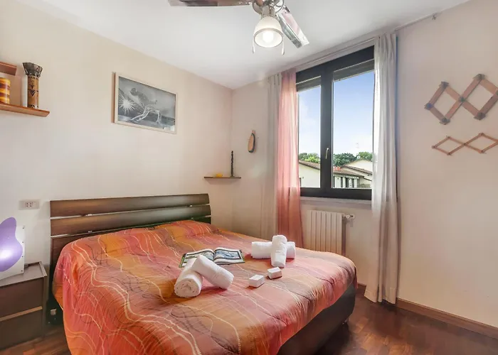 Relax & Pool - Happy Apartment Angera