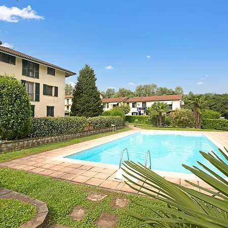 Angera Relax & Pool - Lake Maggiore Retreat - Happy Rentals شقة *