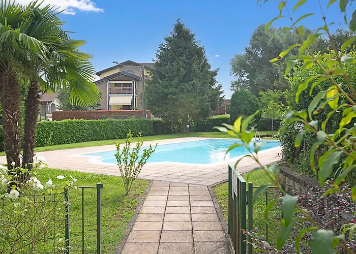 Relax & Pool - Happy אנג'רה